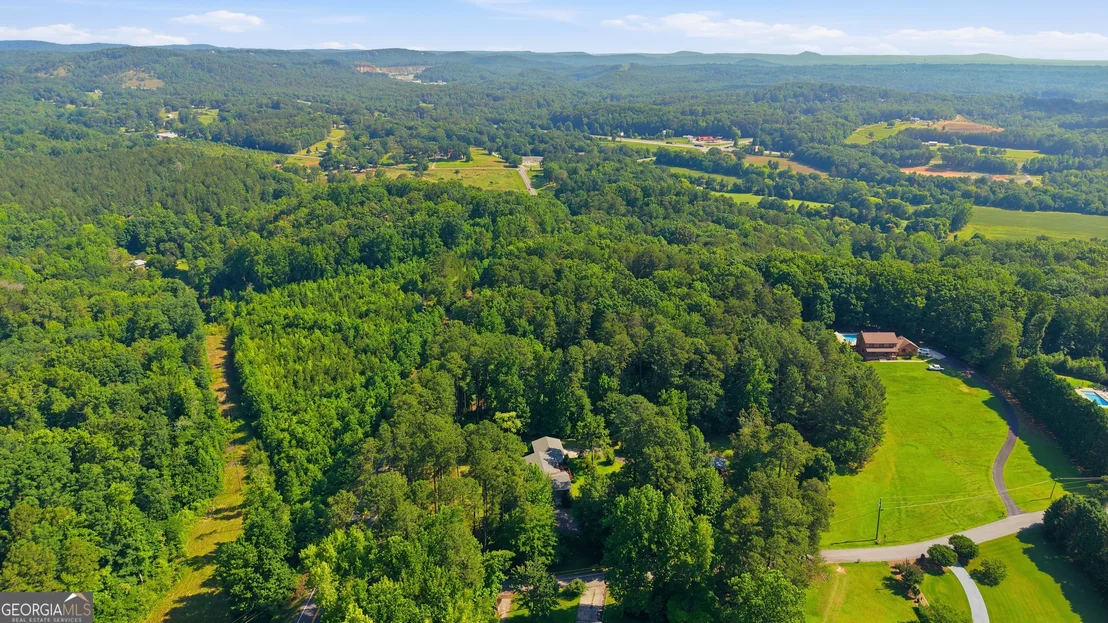 Photo of 33 Cherokee Hills Lane