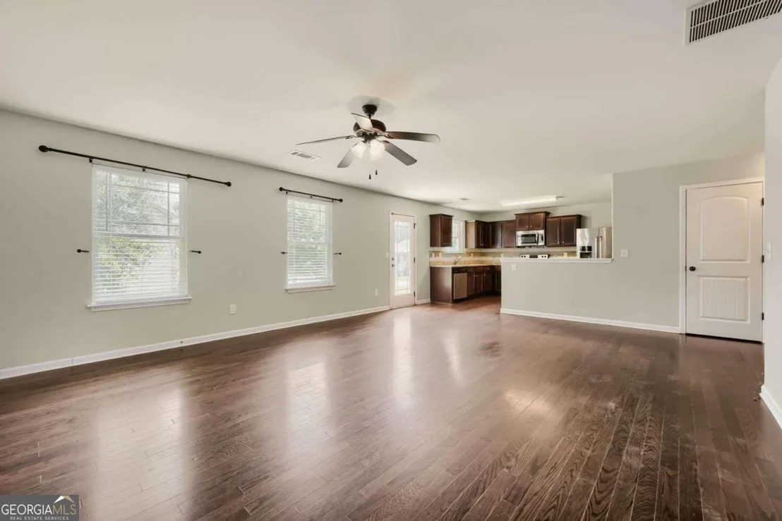Photo of 124 Pristine Drive