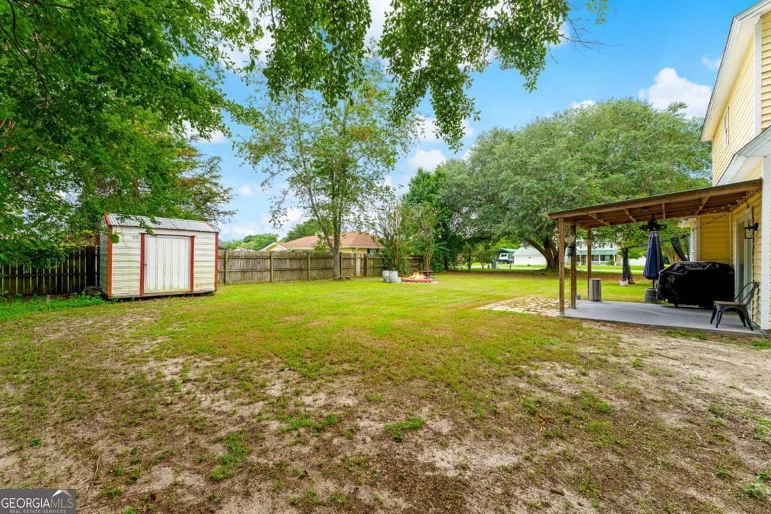 Photo of 100 Live Oak Circle