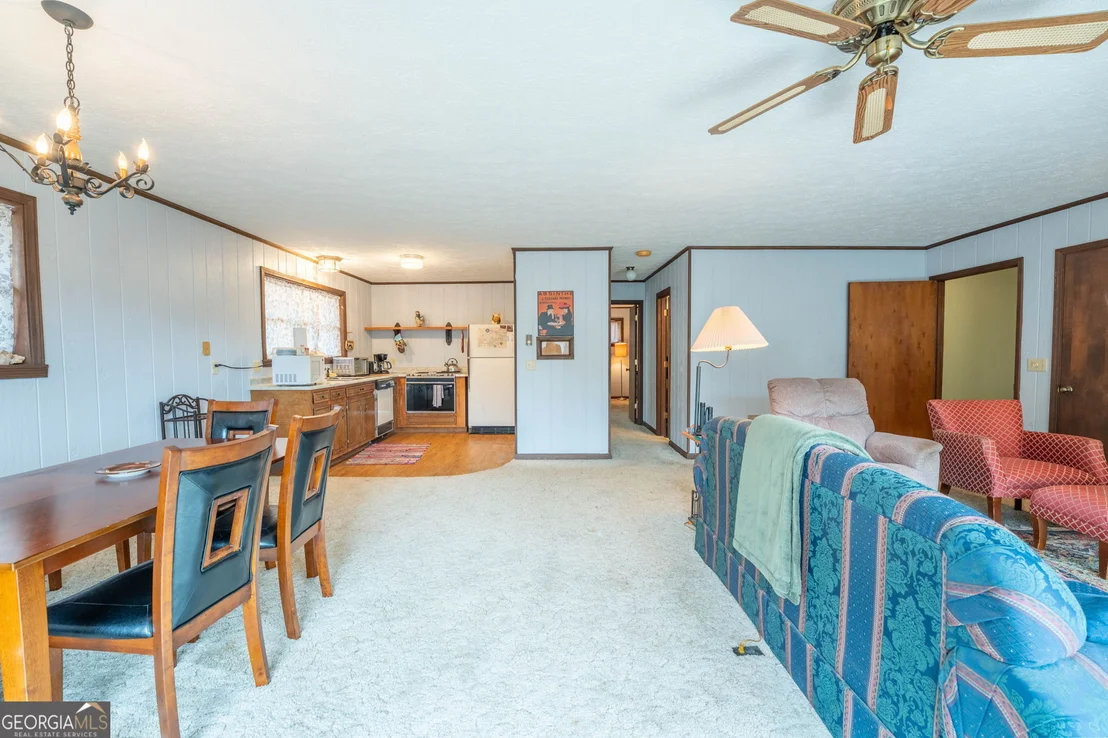 Photo of 375 Western Way