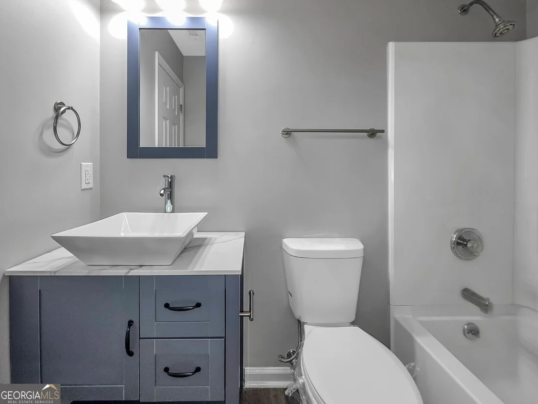 Photo of 1257 Roberts Way