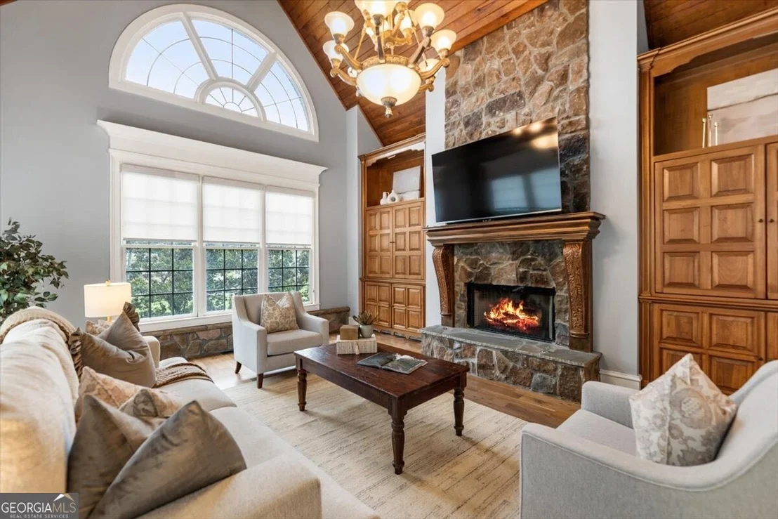 Photo of 2432 Autumn Maple Drive
