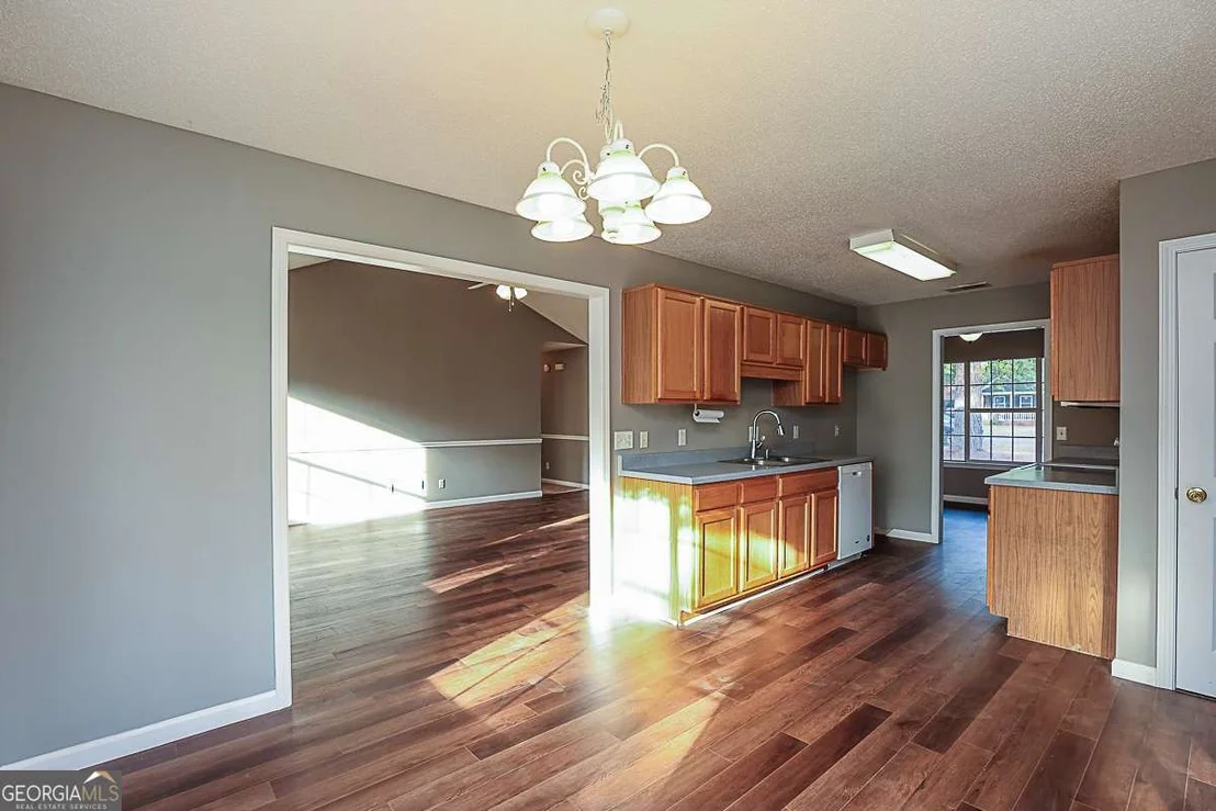 Photo of 144 Jennifer Circle
