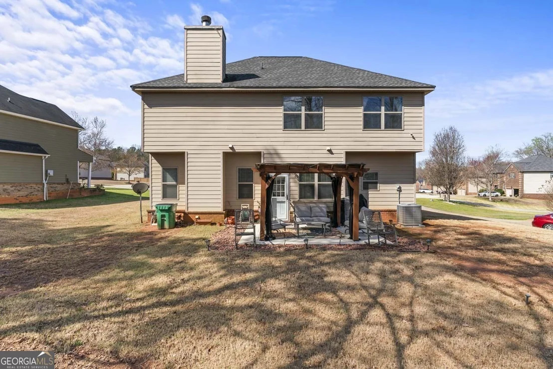 Photo of 132 Luke Cove
