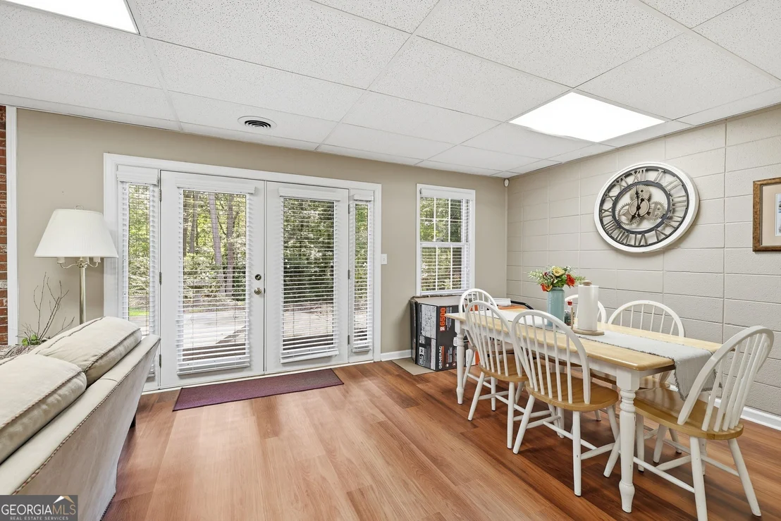 Photo of 155 Valley Road