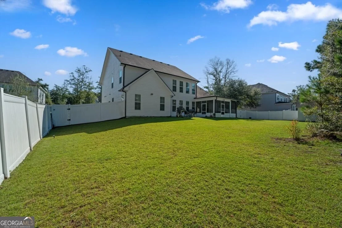 Photo of 87 Crestview Drive