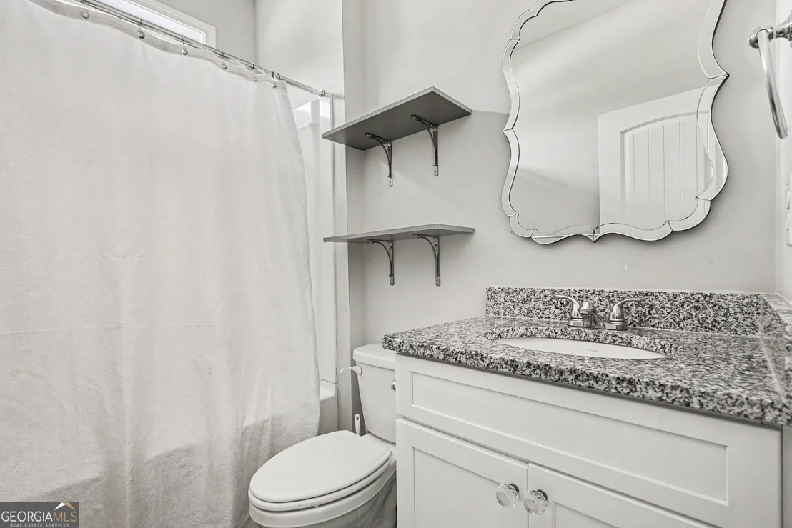 Photo of 945 Mystic Way
