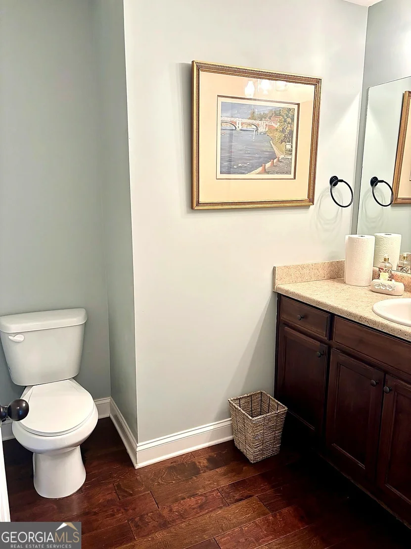 Photo of 8233 Mountain Glen Drive