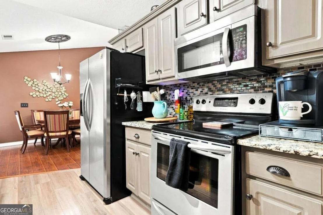 Photo of 177 Pinebrook Drive