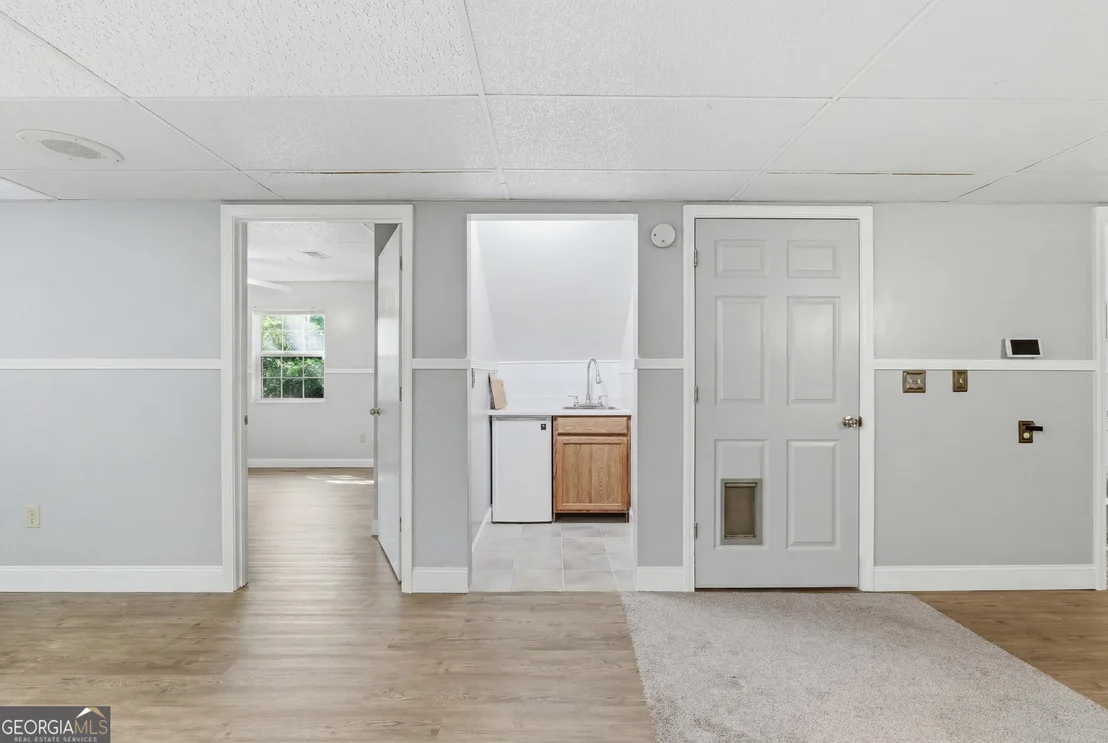 Photo of 325 Springwood Drive