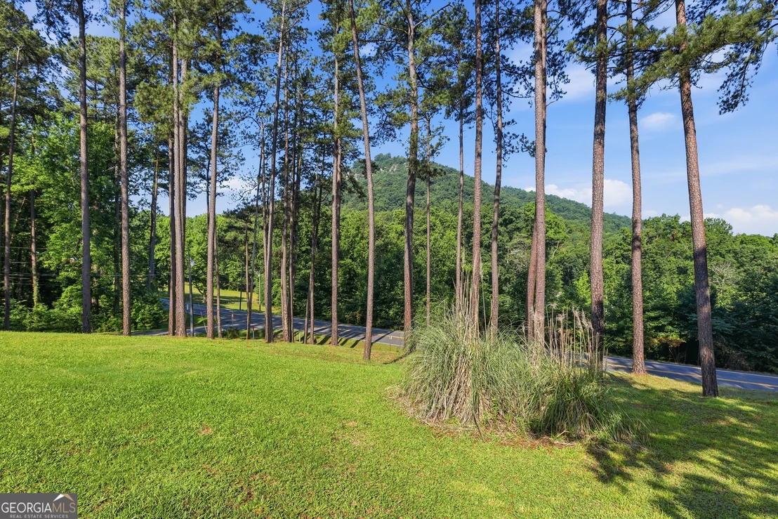 Photo of 33 Cherokee Hills Lane