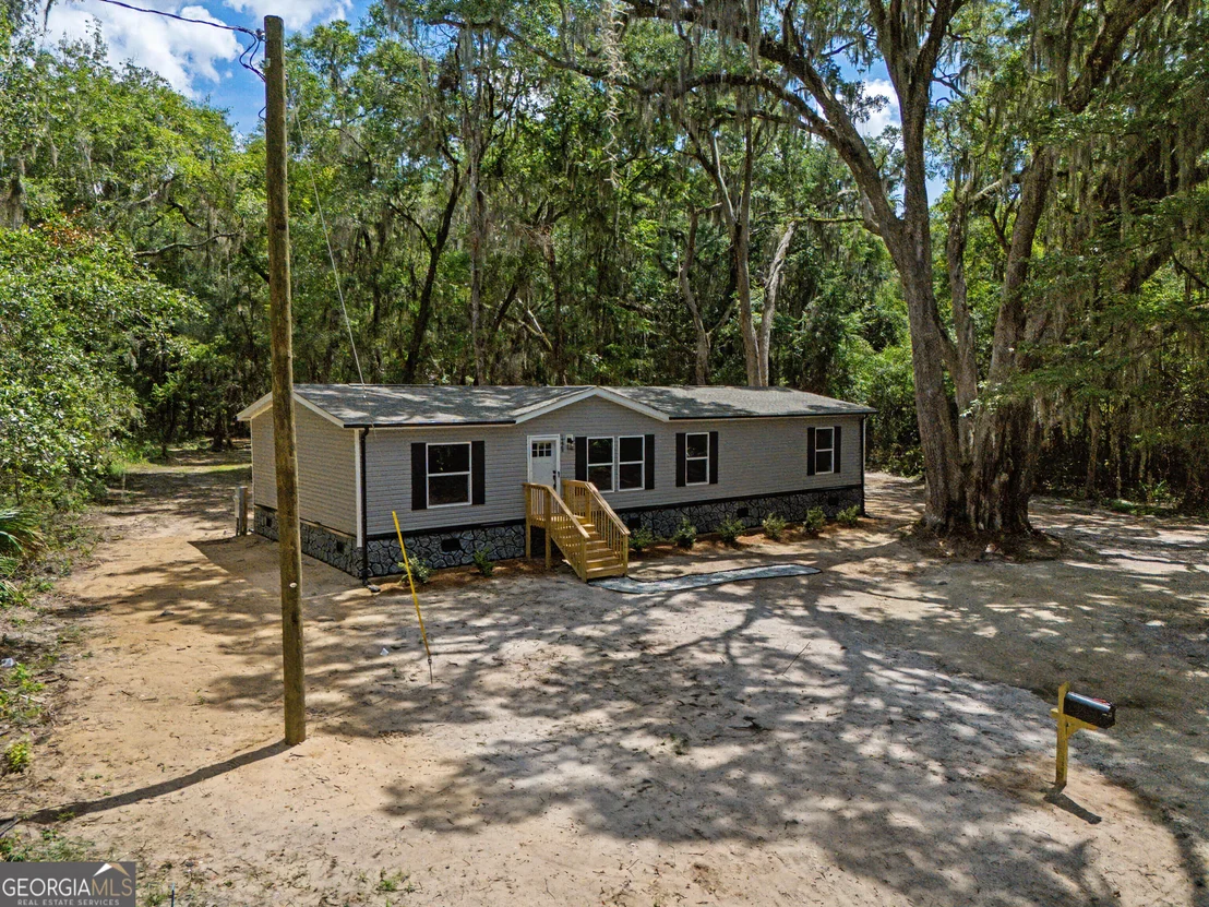 Photo of 1228 Hatcher Drive NE