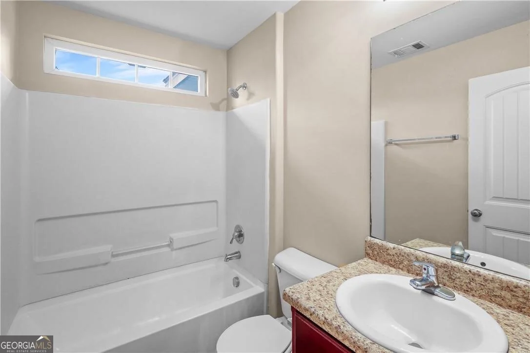 Photo of 197 Blackwater Way