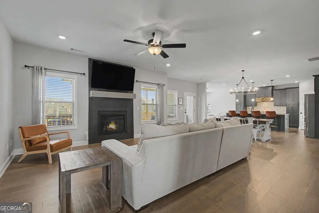 Photo of 3908 Meadowland Drive