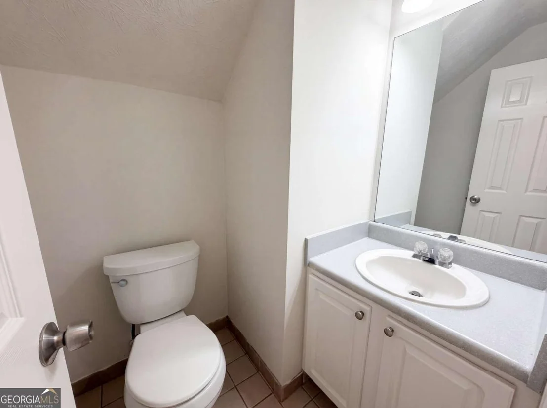Photo of 722 Ridgetop Road