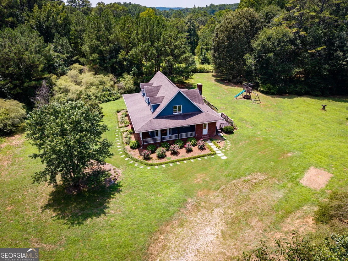 Photo of 160 River Lane