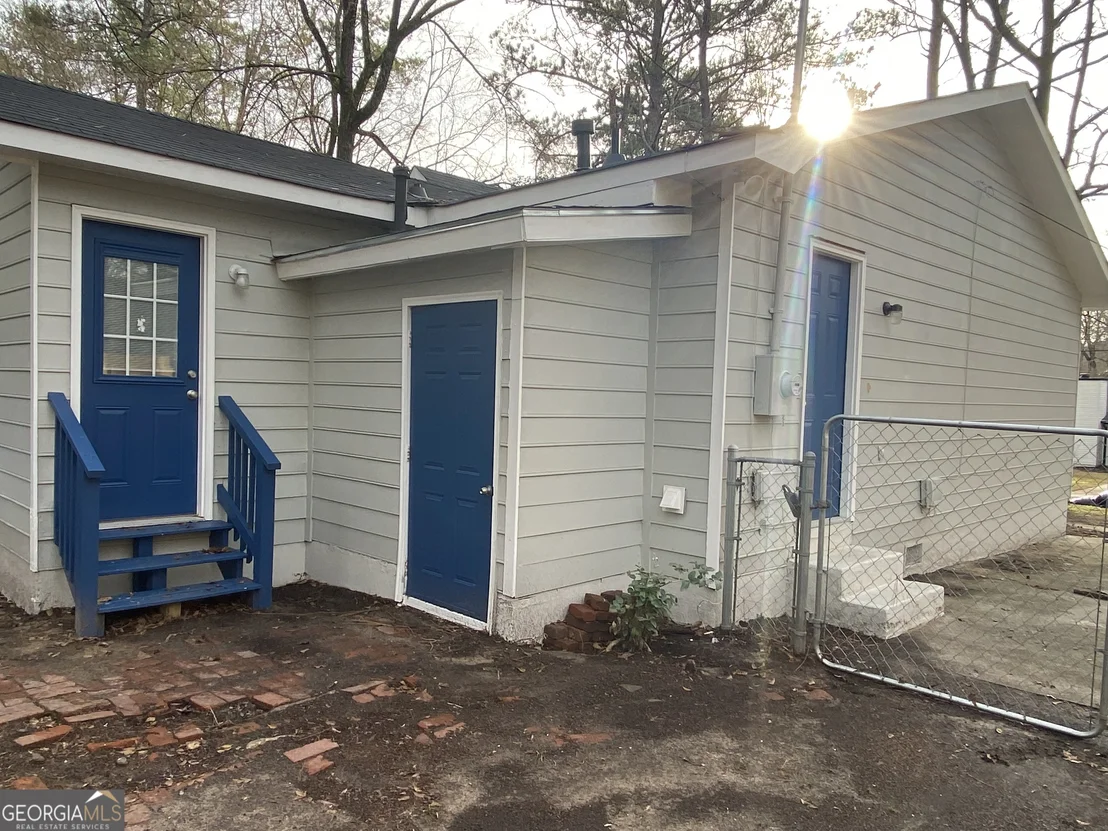 Photo of 260 Edgewater Drive