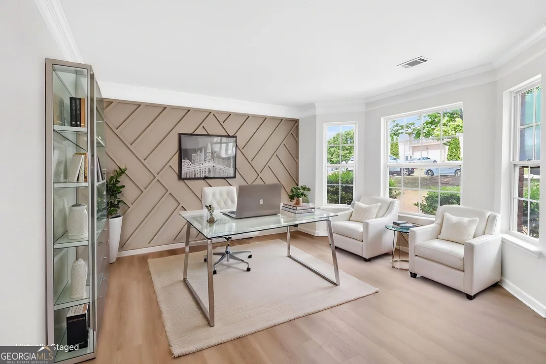Photo of 1065 Buckingham Terrace