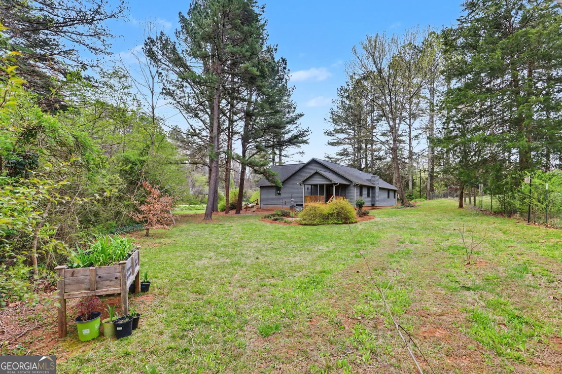 Photo of 18 Saga Mountain Road