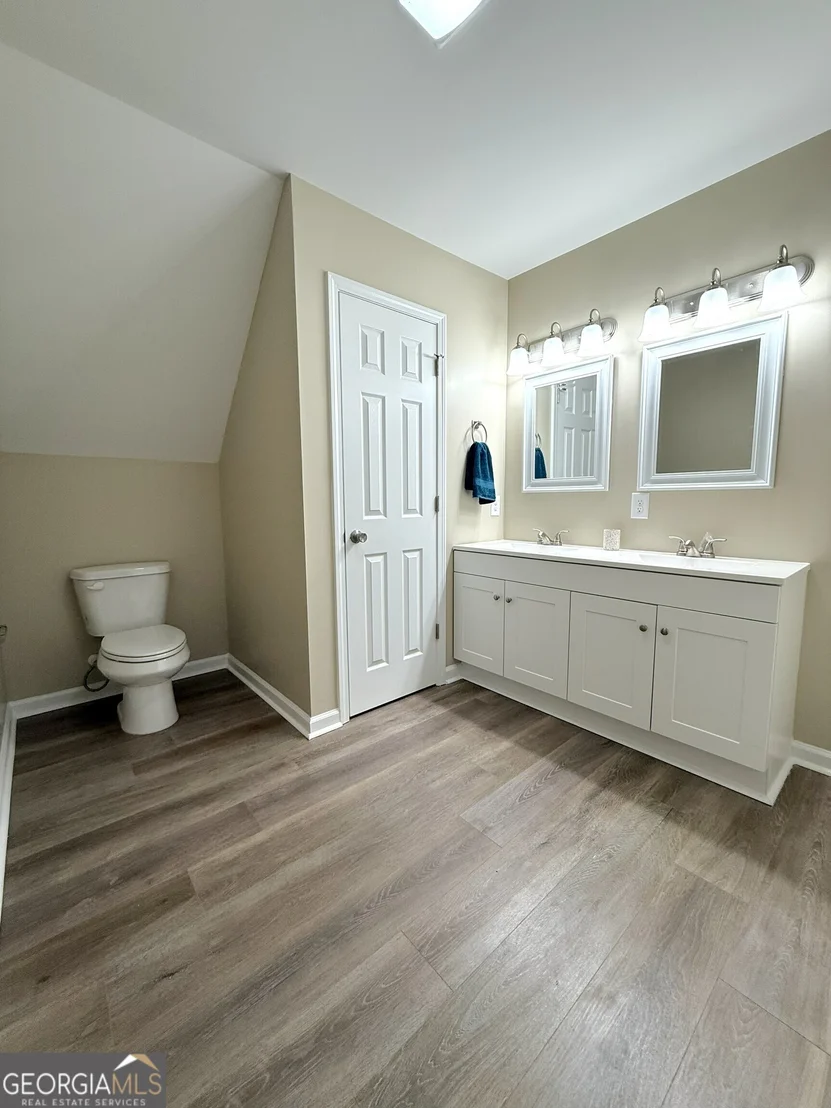 Photo of 190 Charlotte Circle