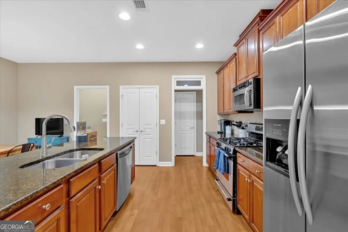 Photo of 4845 Backbay Street