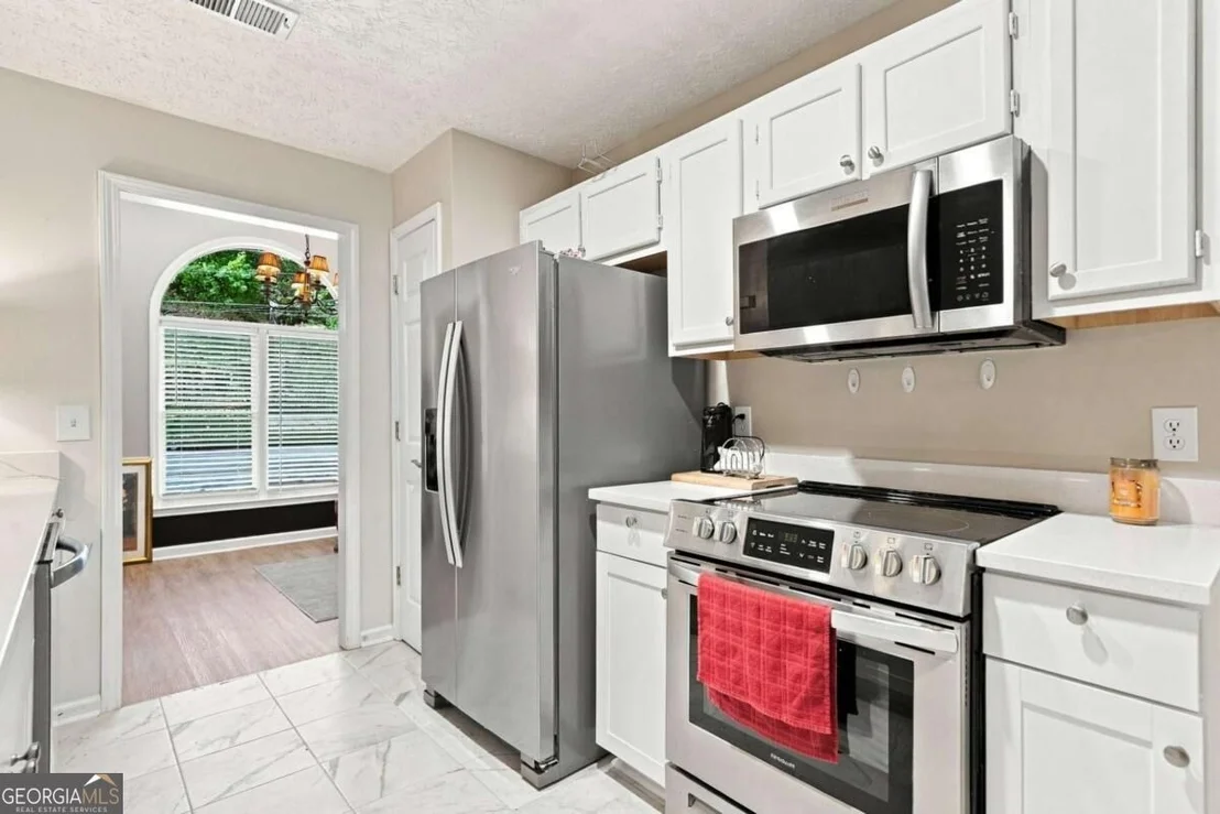 Photo of 146 Pinebrook Drive