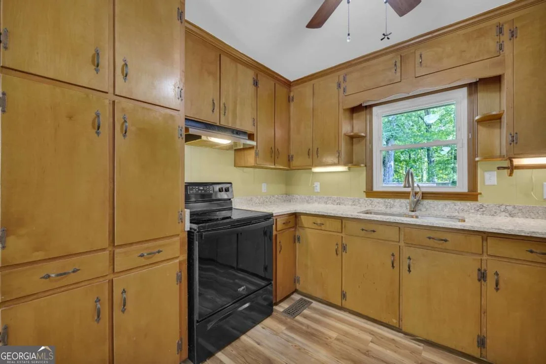 Photo of 644 Virginia Lane