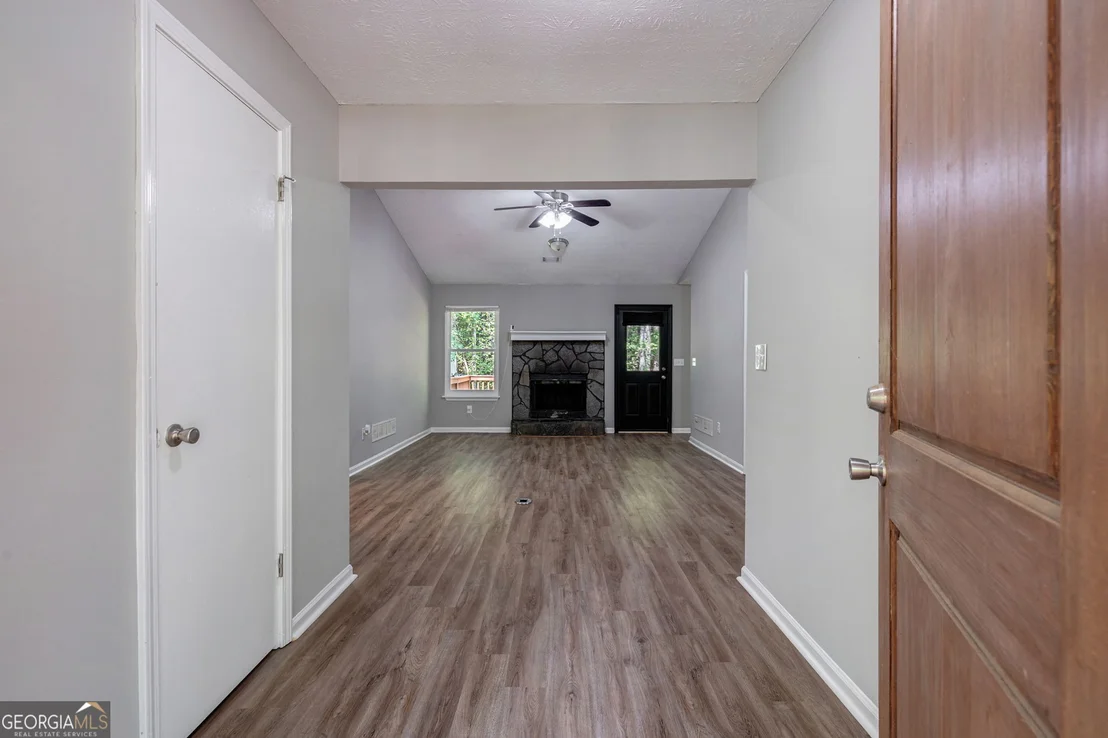 Photo of 233 Buckhorn Drive