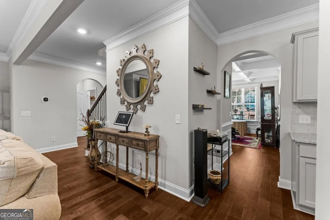 Photo of 87 Crestview Drive