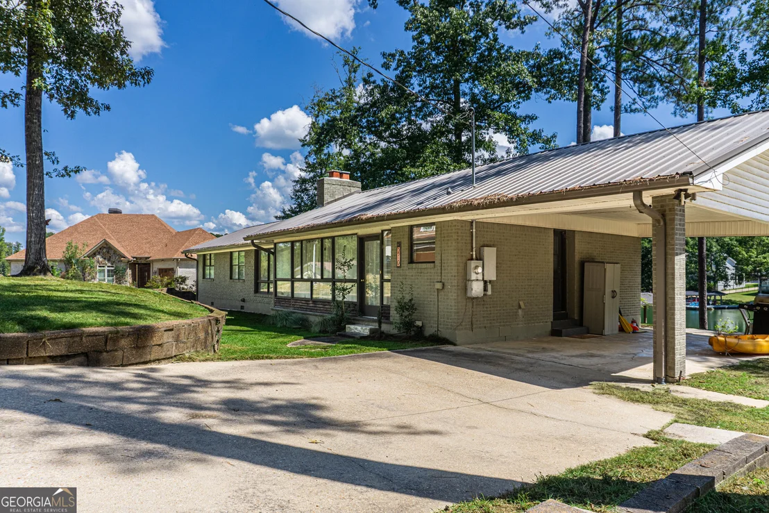 Photo of 210 Shady Lane Road