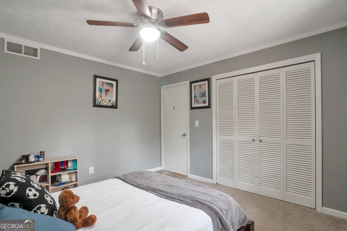 Photo of 1210 Brookside Drive NE
