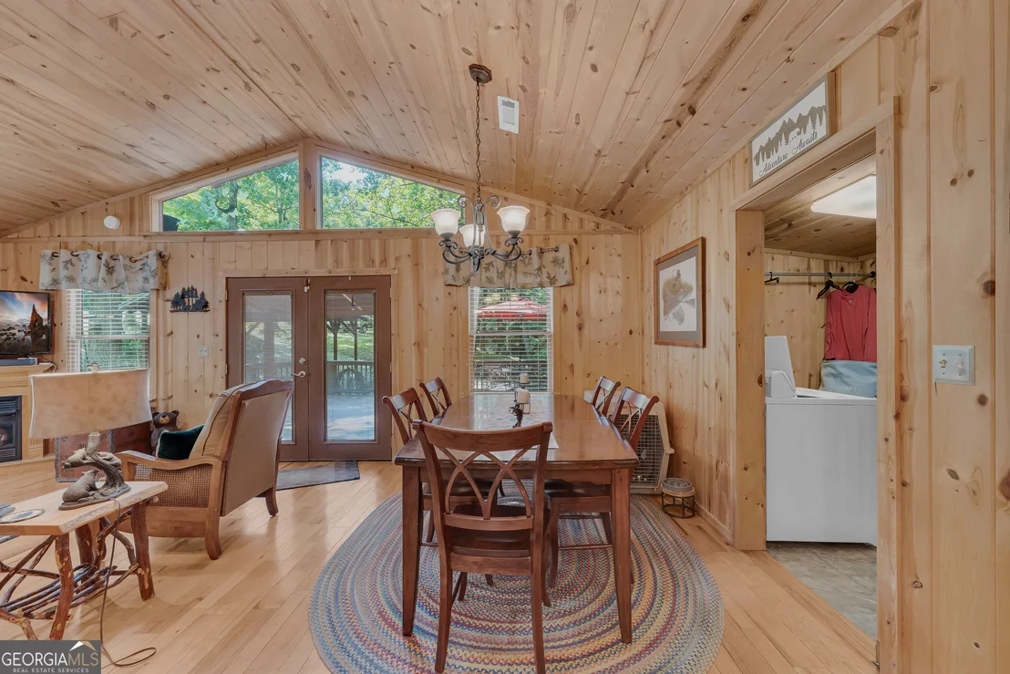 Photo of 113 Biddy Mtn Lane