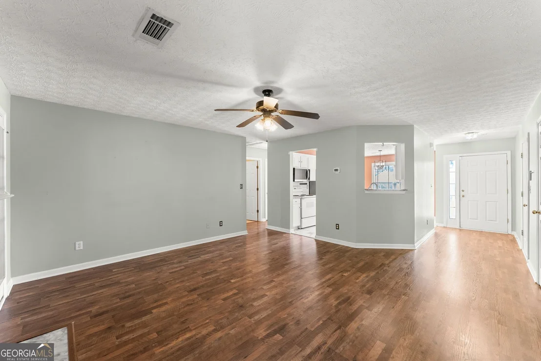 Photo of 302 Shenandoah Circle