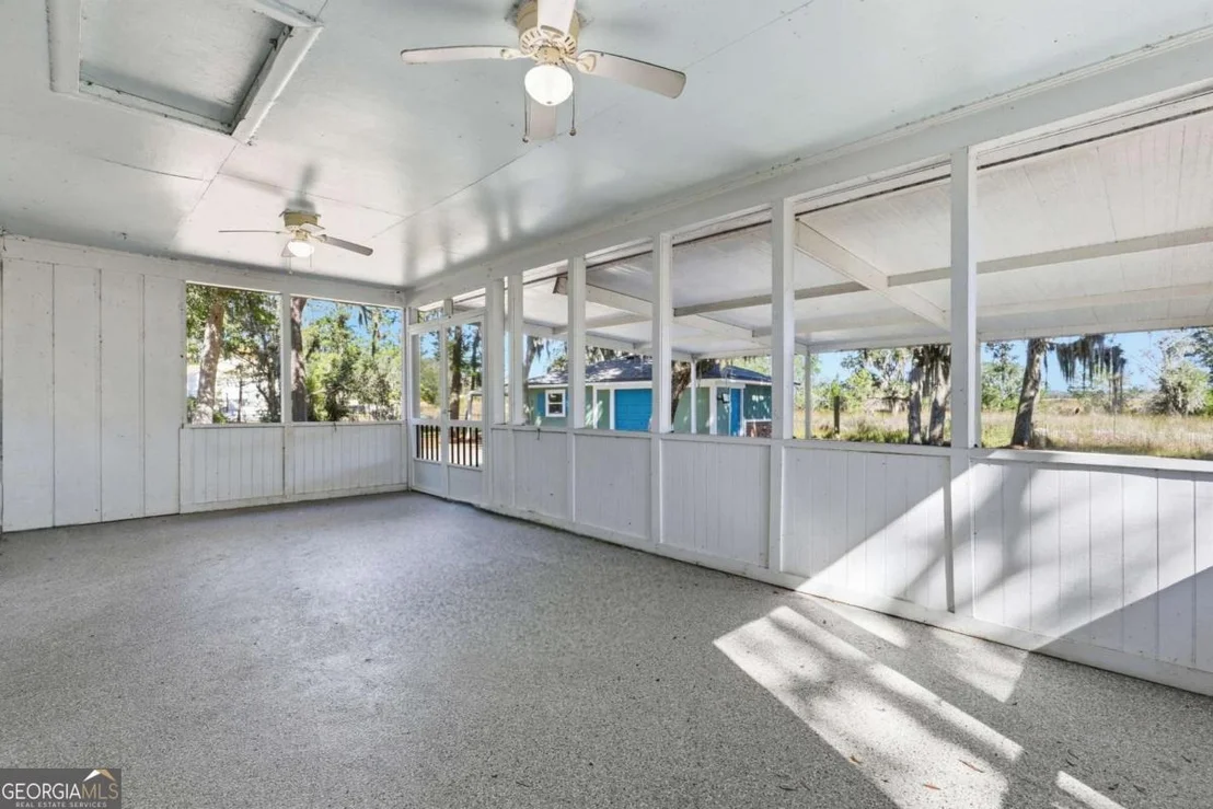 Photo of 1613 Lake Drive