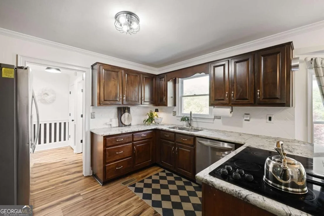 Photo of 136 Hidden Lake Drive