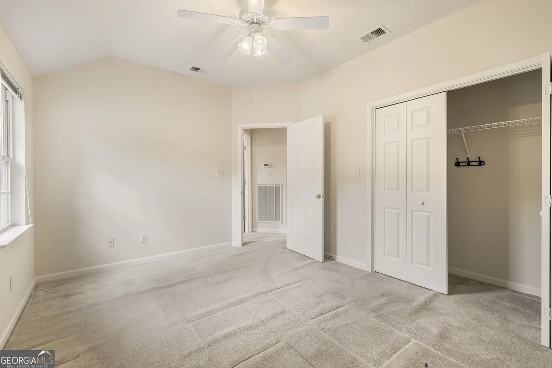 Photo of 205 Meadowlark Circle