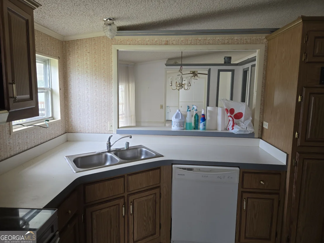 Photo of 4855 Highway 115