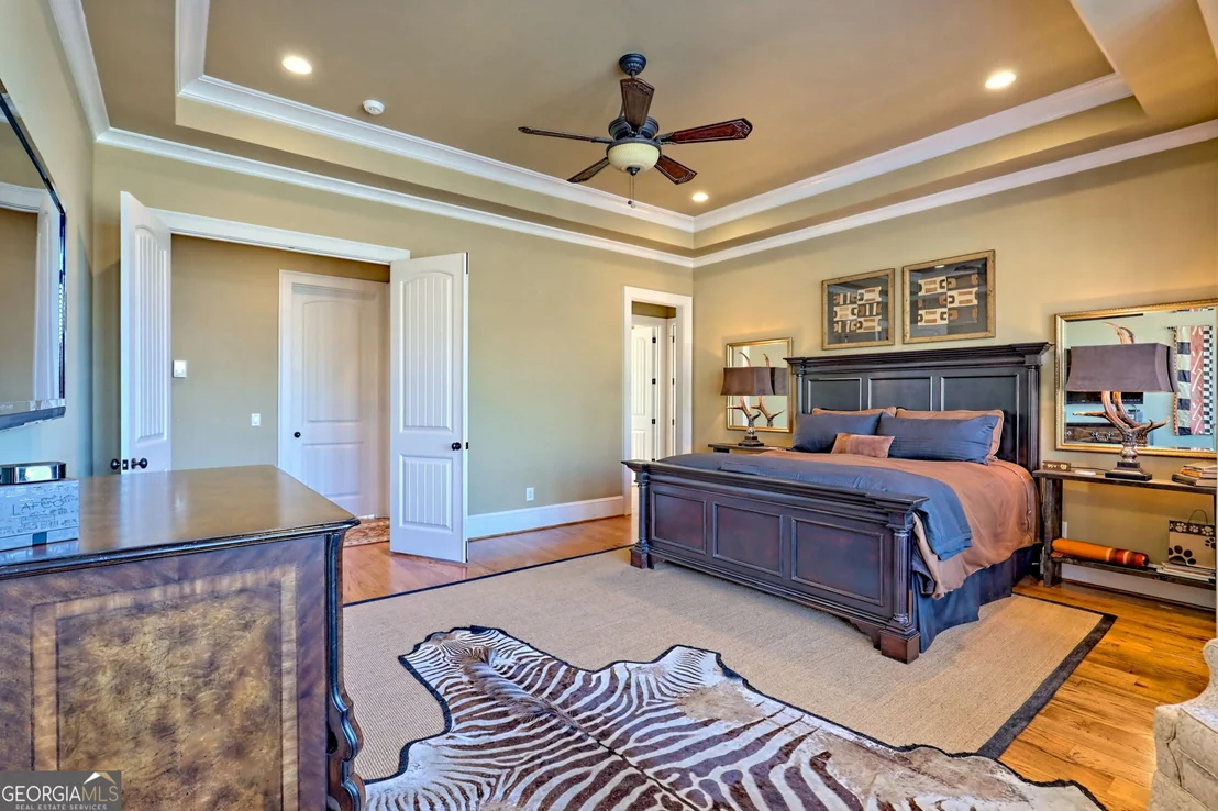 Photo of 689 Waterfall Drive