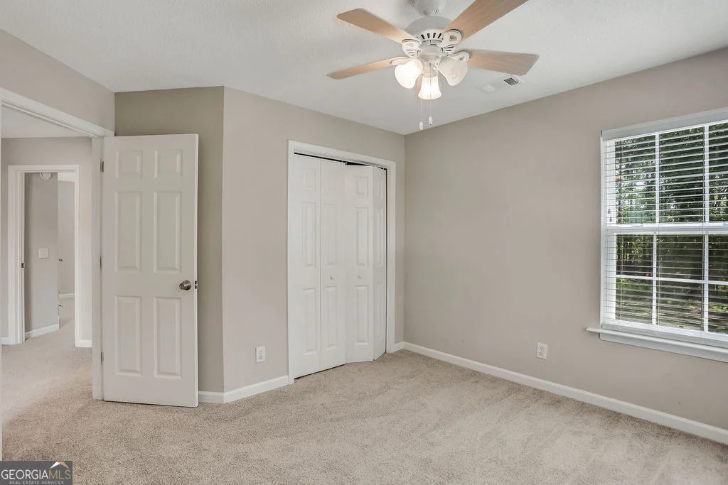Photo of 210 Brown Thrush Road