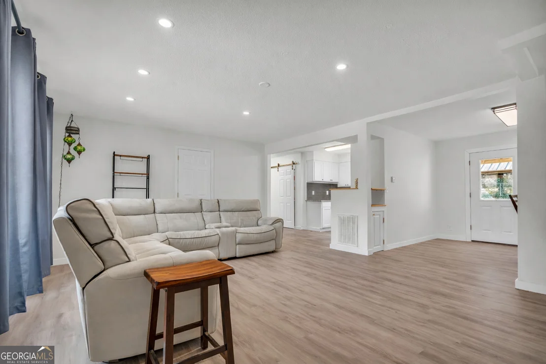 Photo of 156 White Pine Road