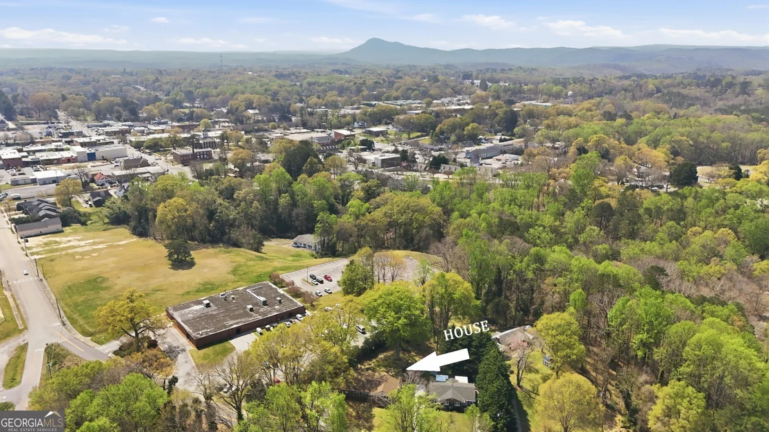 Photo of 326 Remsdale Road