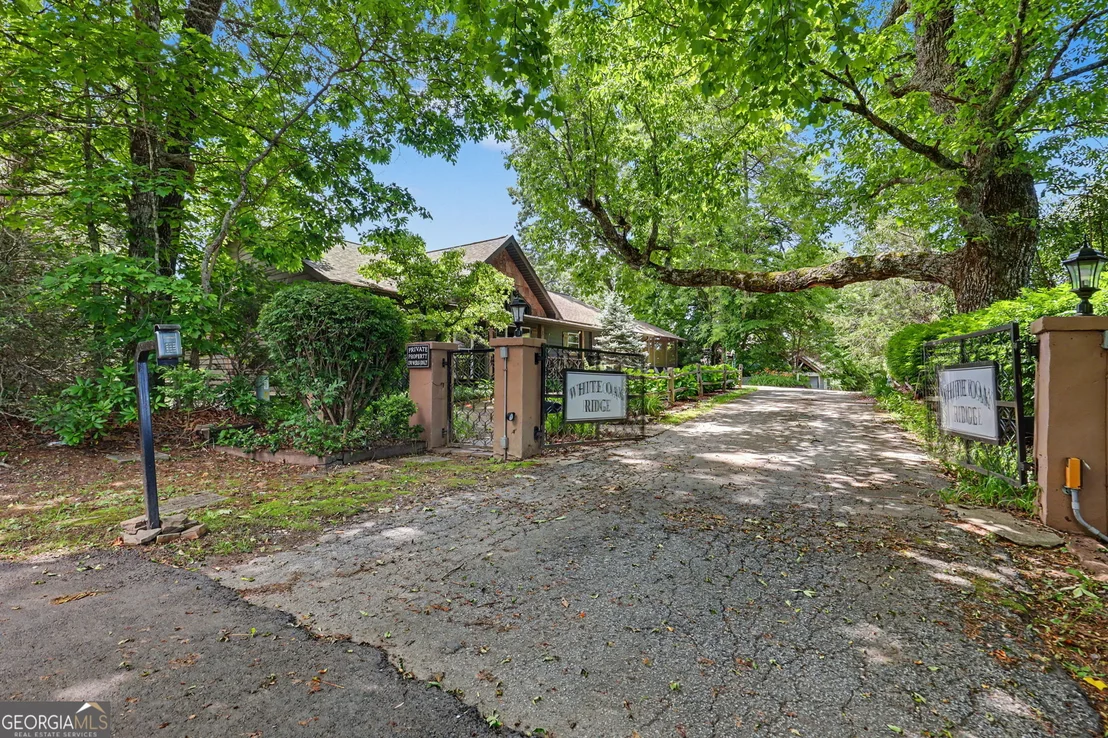 Photo of 2379 Ridgepole Drive