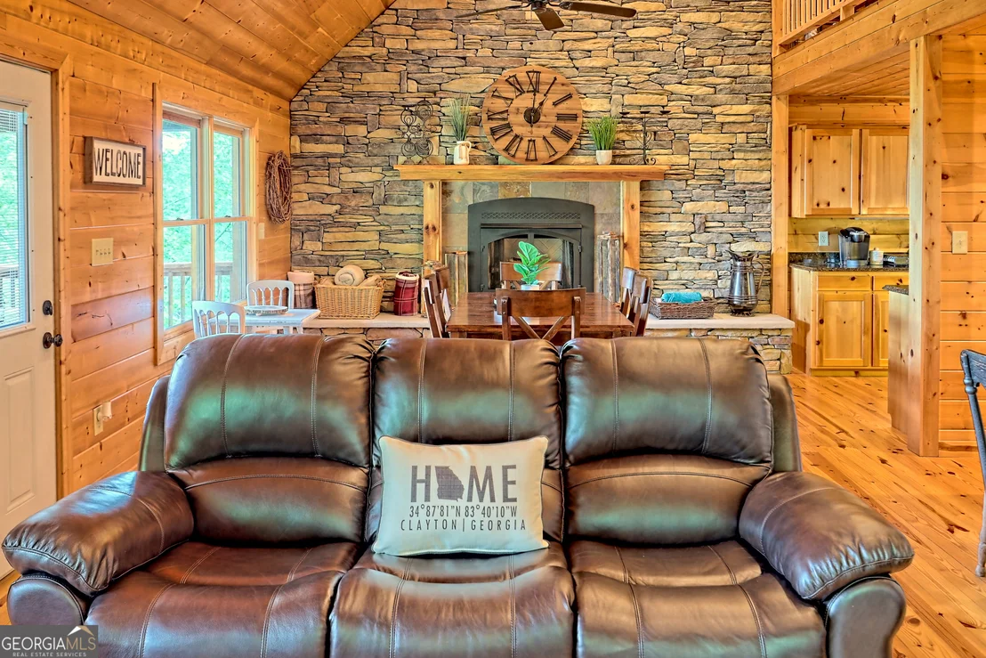 Photo of 672 Screamer Drive
