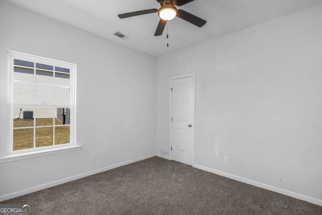 Photo of 33 NE Firefly Trace