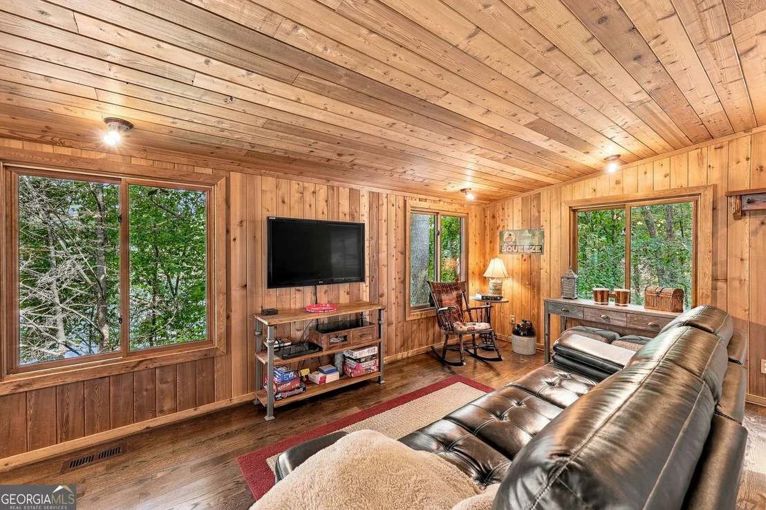 Photo of 319 Chestatee View Drive