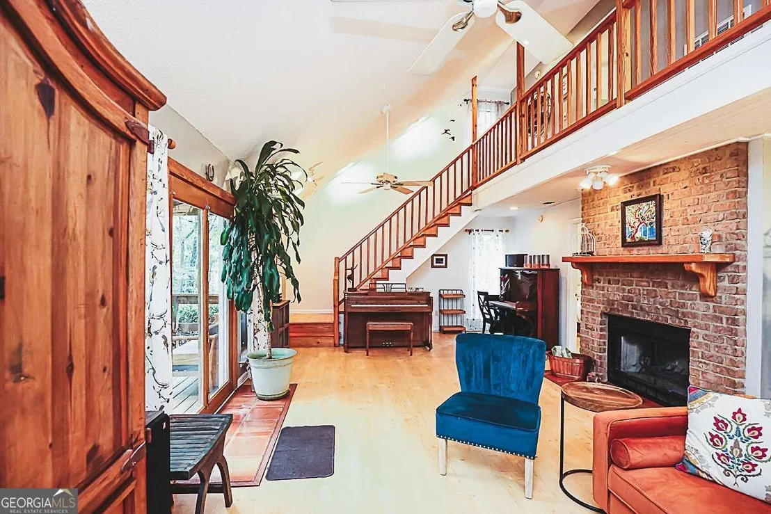 Photo of 401 Noel C Conaway Road