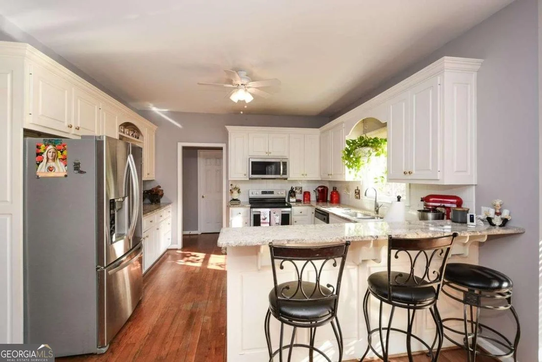 Photo of 5045 Southern Trace Drive