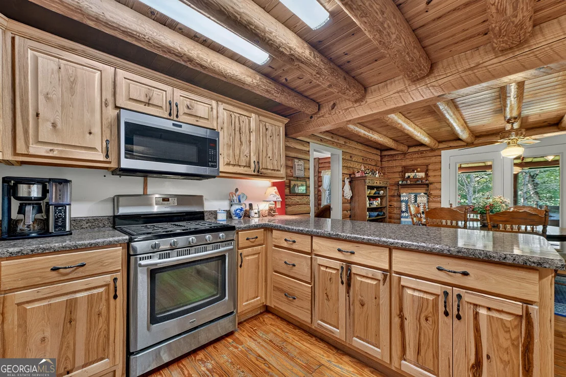Photo of 7233 Shakerag Road