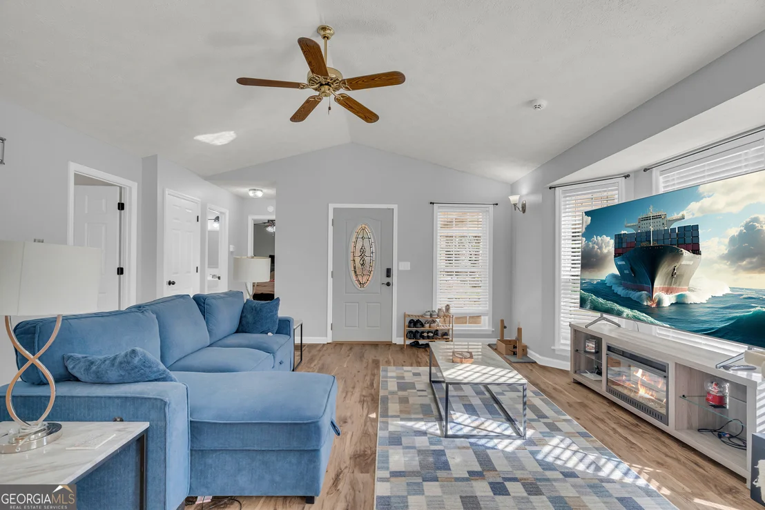 Photo of 415 Ivory Drive