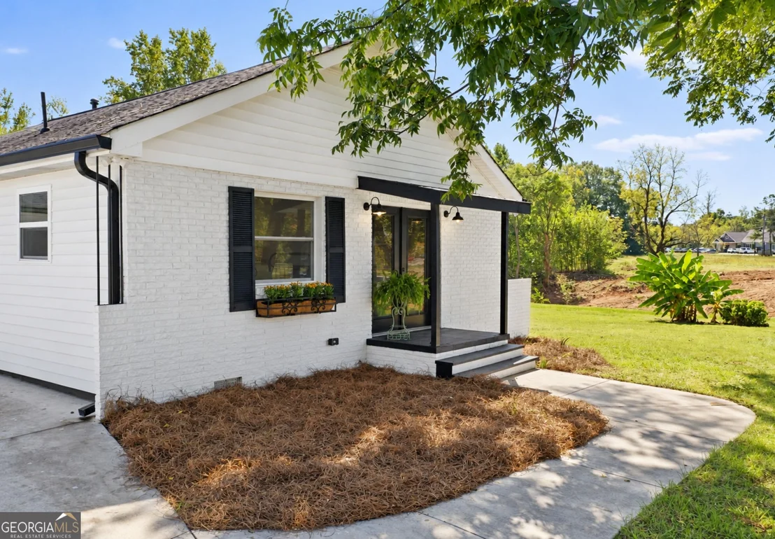 Photo of 152 Eastside Drive